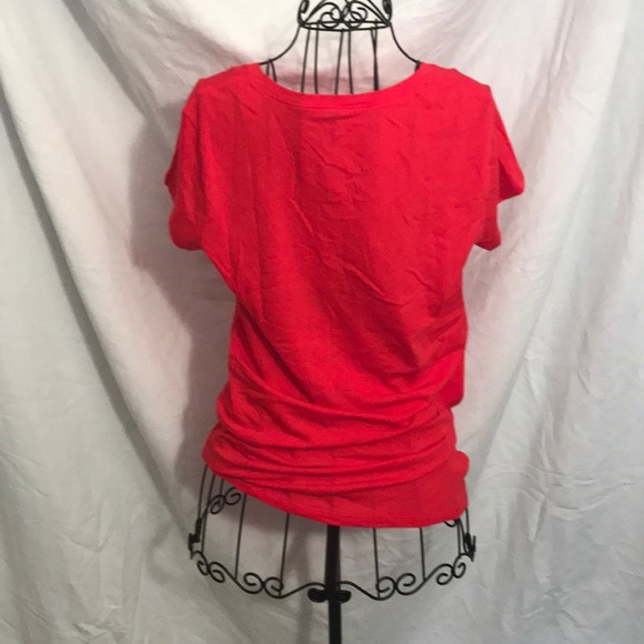 🍭Red Tee - Picture 2 of 2